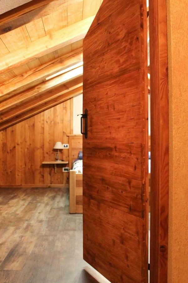 Maison D'Antan Alloggio Ad Uso Turistico Vda Charvensod N 0022 Aosta Kültér fotó