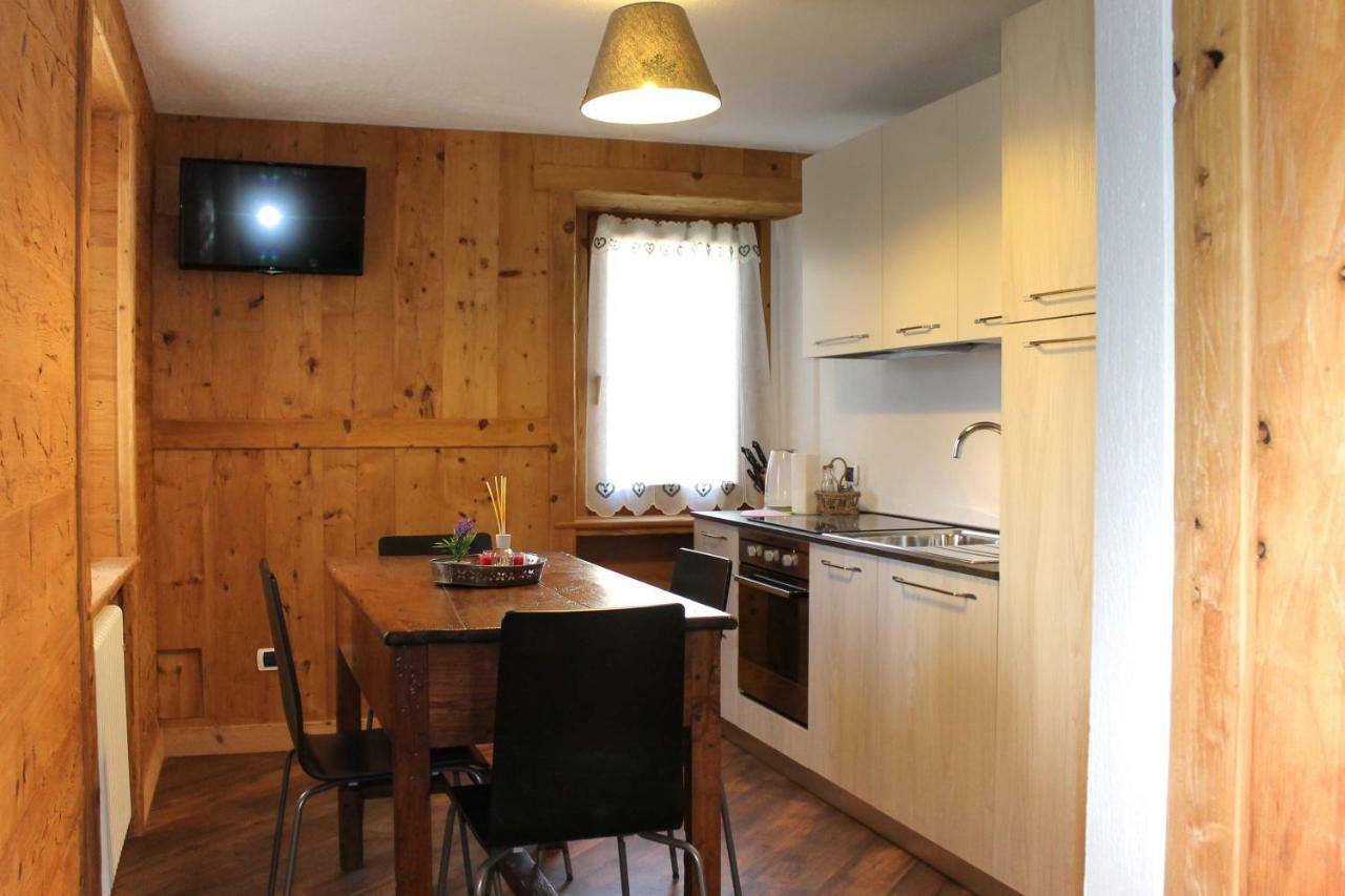 Maison D'Antan Alloggio Ad Uso Turistico Vda Charvensod N 0022 Aosta Kültér fotó