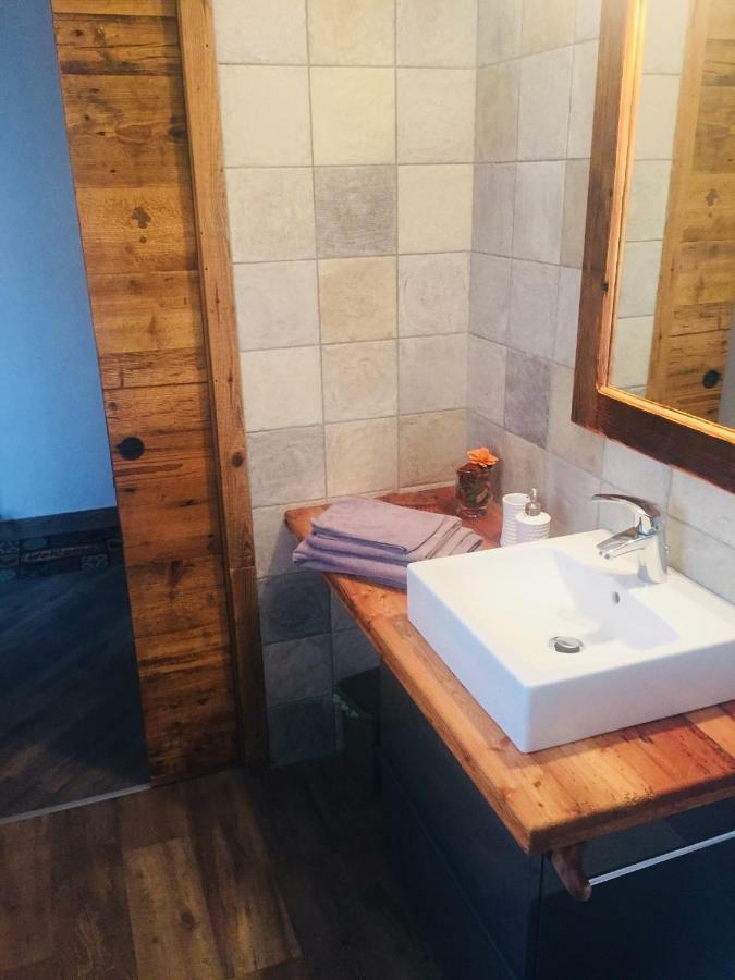 Maison D'Antan Alloggio Ad Uso Turistico Vda Charvensod N 0022 Aosta Kültér fotó