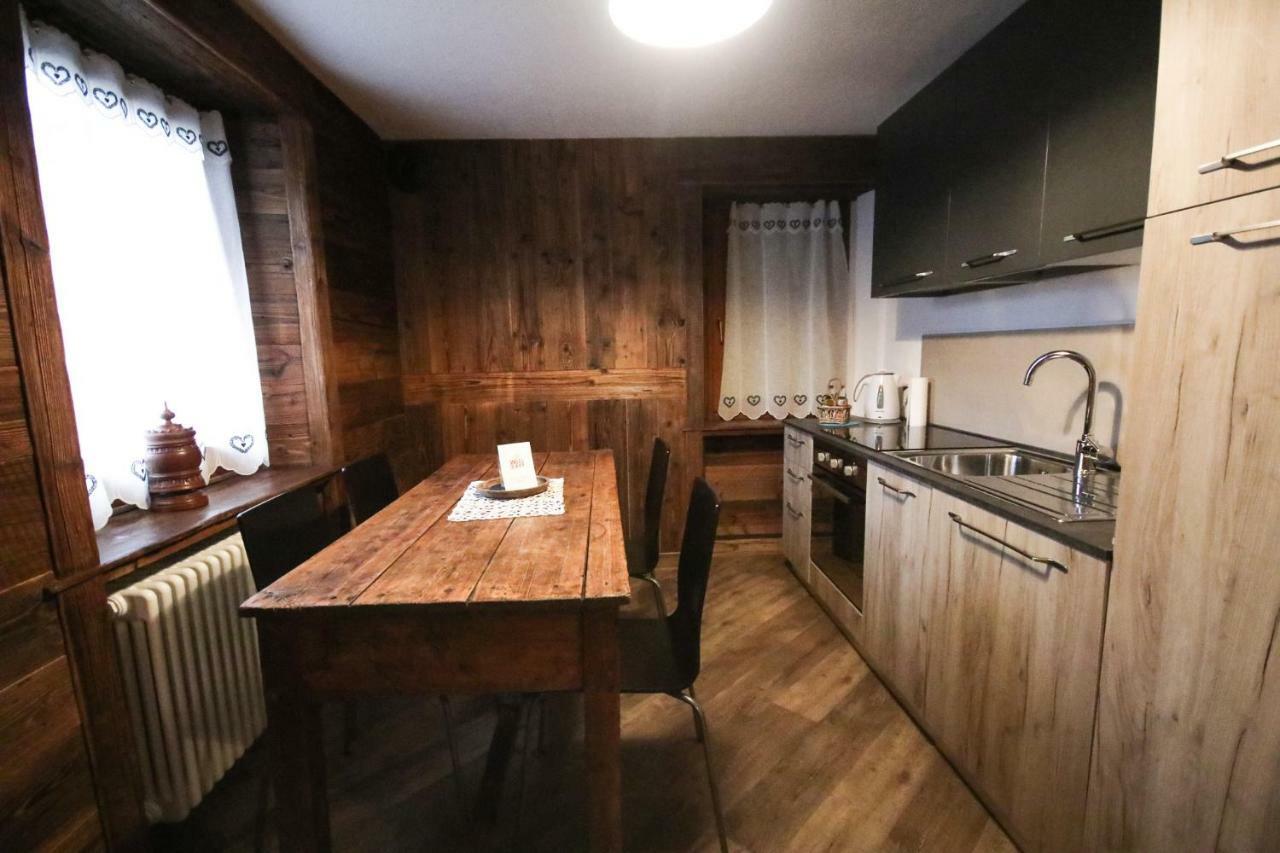 Maison D'Antan Alloggio Ad Uso Turistico Vda Charvensod N 0022 Aosta Kültér fotó